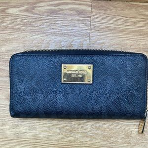 MICHAEL KORS zip around wallet black/silver